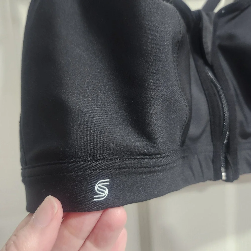 Glamorise Sport Bra 36D Black Front Zip‎ High Support Crisscross Back Activewear
